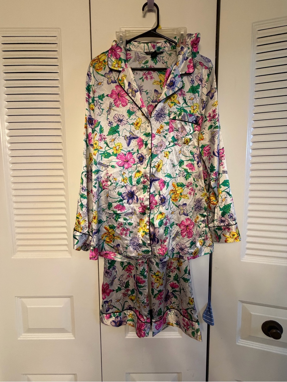 Floral Satin Pajama Set in Multicolor